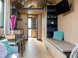 Luxe tinyhouse 2 op minicamping in waarde