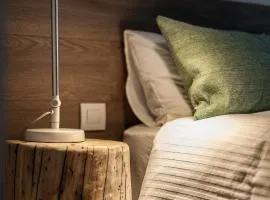 Farmhouse Lodge