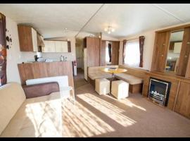 SP59 - Camber Sands Holiday Park - Dog Friendly，坎伯利的飯店