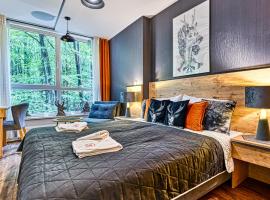 Apartament SPA 10 Resort Kozubnik blisko Szczyrk - 5D Apartments: Porąbka şehrinde bir otel
