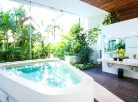Anah Playa Luxury Penthouses and Apartments