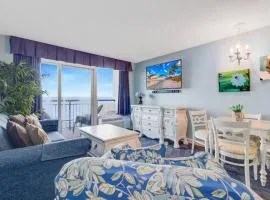 Oceanfront Paradise! Luxuriously Furnished Suite! B 630