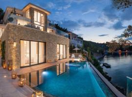 Miraculous Brac Villa With Winery and Gym, Hotel in Nerežišća