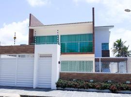 Casa de Luxo em Maragogi、ペロバのホテル