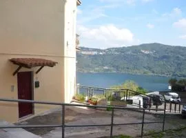 Casa con vista su Lago di Nemi