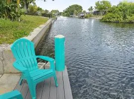 Dockside Delight Waterfront Gulf Access 4 mins to Beach