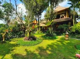 Punita 1 BR Grand Deluxe Garden ZN237