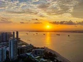 Carnelian Tower Hotel at Forestcity 4112 with WIFI