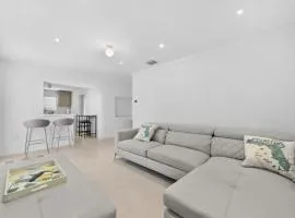 Villa Capri Cottage in the heart of Miami