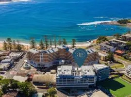 The Harmony Suite Wifi , Short Walk To Beach Accom Holidays