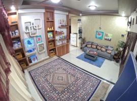 Omah Wirokerten Syariah Homestay Jogja, hotel di Gondowulung