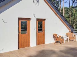 Nice Apartment In Dziwnów With Wifi, hotel de 4 estrellas en Dziwna