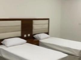 Evora إيفورا, hotel em Sharurah