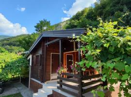 Šumski Miro, hotel v destinácii Perućac