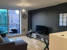 Homely Apartment, Balcony, Free parking