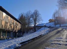 Appartamento con vista sul Cimone, hotel di Fiumalbo