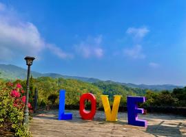 三義峯州小木屋