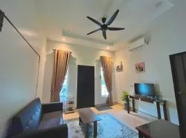 Delima Guesthouse 2 bedroom,1 toilet