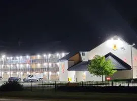 Super 8 by Wyndham Vandalia/Dayton International Airport