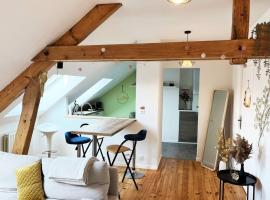 Bel Appartement Moderne TOP emplacement pour 4Pers et 2ch, hotel in Montigny-lès-Metz