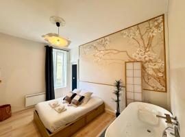 Relax Inn Champagne - Reims Balnéo, Hotel in Reims