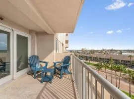 Solare Tower, Sunset Oasis, Beachfront Complex