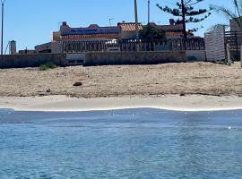 Blu Marzamemi Rooms, hotel v destinaci Marzamemi