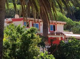 Hyggeland I - Oase der Stille im Palmendorf Tazo, ξενοδοχείο σε Vallehermoso