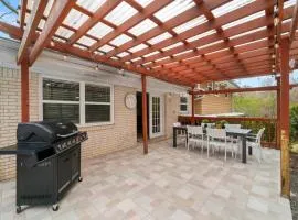 Atlanta Private Pool 5BR, Sleeps 14