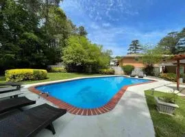 Atlanta Private Pool Retreat 5BR Home Sleeps 14