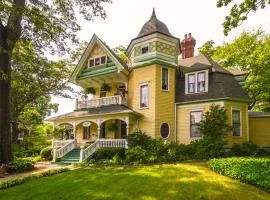 Sugar Magnolia Bed and Breakfast