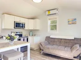 Ocala Tiny Home on 10-Acre Farm Near WEC!