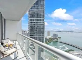 Luxury Waterfront 2 Bdrs condo at Icon Brickell - W Hotel