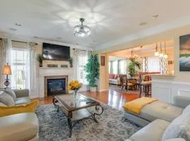 Walk to Wescott Golf, Pool Access! Pondfront Home