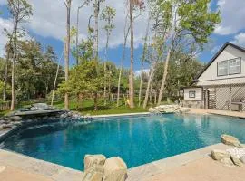 Your Rustic Retreat w Backyard Oasis Pool Patio