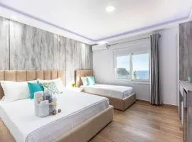 Hi'Mare TOP Sea View 1 - Parking and Kitchen