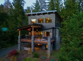 Whistler Peak Lodge