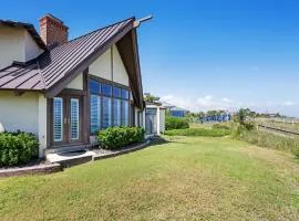 Pelican Watch villa by Peace Vacations