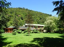 Espacio y Tiempo Hotel de Montaña, hotel i La Junta