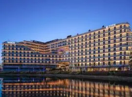 voco Suites Shanghai Hongqiao CBD by IHG、上海市にある上海虹橋国際空港 - SHAの周辺ホテル