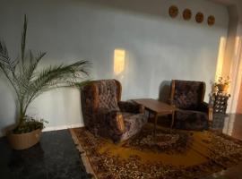 RETRO MALYN hotel, khách sạn ở Malyn