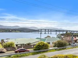Panorama Bridge Views