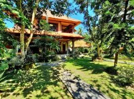 Falguni 1 BR Grand Deluxe Garden View ZN241