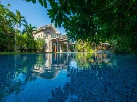 Villa Thuya