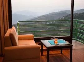 Himalayan Mountain and Valley View - Garden with bonefire - Ample Parking - Luxury Balcony rooms -by Aachman Stays!! Mashobra