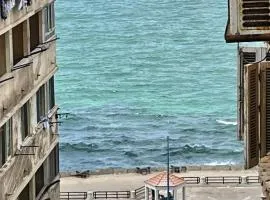 Sea view family apartment