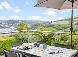 15 Churchfields - Bungalow with Estuary Views and Parking, bungalow en Dartmouth