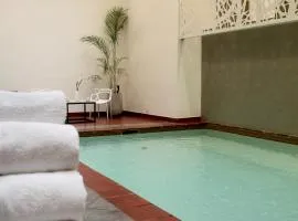 Gardi Hotel & Suites