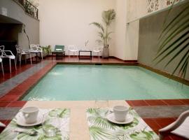 Gardi Hotel & Suites