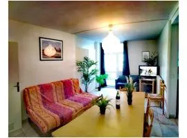 Résidence du parc des Tilleuls de Lyon 82 m2 Pkg free